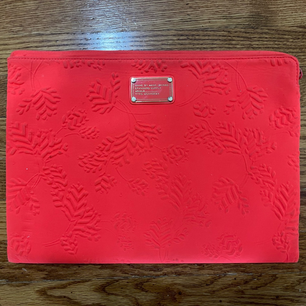 Embossed Tablet Sleeve